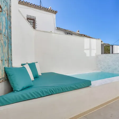 Hotel Mimar - Disenado Adultos